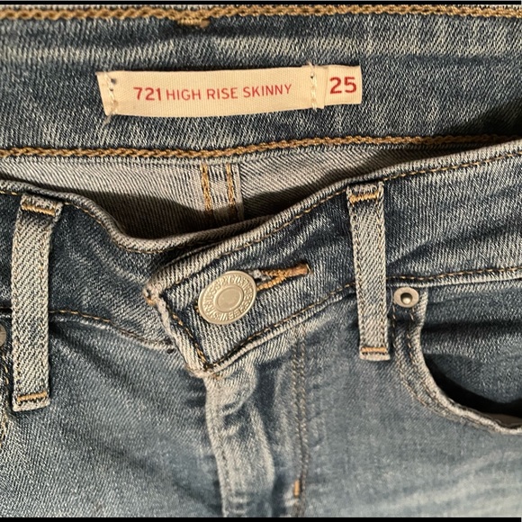 Levi's Limited 721 Side-Tape Logo High-Rise Skinny Jeans - Picture 3 of 7